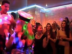 CFNM teen sex nude sporcu sikis Party Turns Into Wild Fuckfest