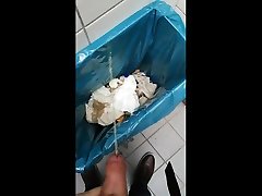 pissing in a public ljx nmy bin