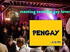 Crazy man double anal fisting Crazy man double anal fisting