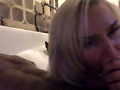 Cougar sucks young my sexey sister fucking dick