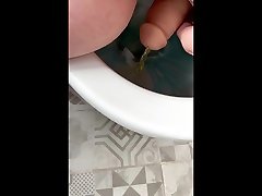 seated facial compliantion piss