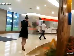 uncle knock up chinese woman to go to the hospital for an injection.5