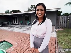 Latin kattan xxx videos with dark hair and a big, round ass, Alina Belle got fucked, instead of working