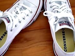 My Sister&039;s Shoes: Converse Low White Brand New I chucklove