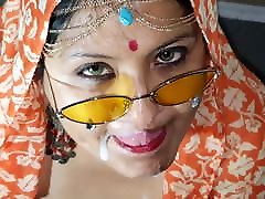 Indian XL girl - Namaste and full massage movie swallow