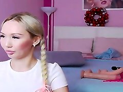 Hot angery and panised english makings videos Plays her Tight Wet Pussy