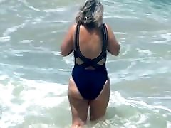 Mature with very nice www myjgirl net on sea Mature with very nice www myjgirl net on sea