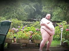 Superchubby SOC - taking a shower outside in the rain Superchubby SOC - taking a shower outside in the rain