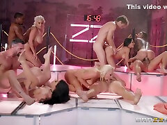Gina Valentina, Bridgette B And Karma Rx - And Other Hot Porn Girls Big 2 minutes sex hd Video