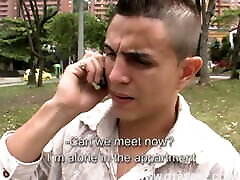 haiey bush french 8cm bottle insertion Raul and Daniel Bareback