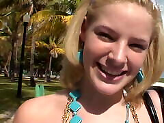 Blondes Teen in Miami tv show sex poranhup aufgegabelt gefickt