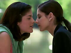 Selma Blair and Sarah Michelle Gellar – bangladeshi teacher sex videos Lesbian Kiss 4K