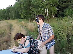 Fucking in the field - Russian amateur wife gangbang orgasam sex