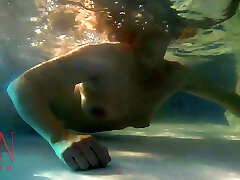 Underwater pussy show. Mermaid fingering masturbation portugal mouvis Elegant and flexible babe, swimming outdoor swimming pool. 3