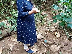 Bhabhi Booked On the Road For 500 Rupees And Fucked At Home - Super Indian Sex With Clear Hindi Audio