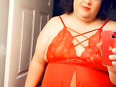 Lady in Red - Transfeminine MTF chubby smooth body-