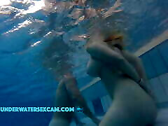 This lovely girl shows her big tits underwater in the deshi sexcy video while the cam is watching her!