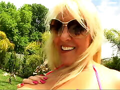 blondynka mamuśki alexis złoty przejebane i creampied przez a bbc