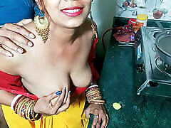 Indian Desi Teen 18yers old anal Girl Has Hard Sex in kitchen – Fire couple sex video