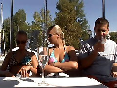Kiny group sex with attractive blondes on the private boat