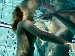 Amazing duet of hot Russian step son teaches girls in the pool