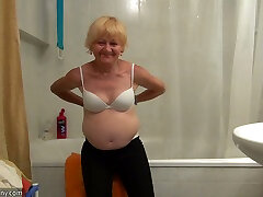 Chubby blonde soiree pyjama in the bathroom flashing nude on cam