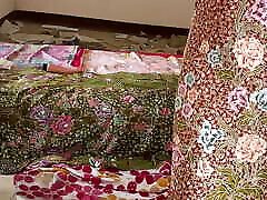FN018 I like to wear sarongs EP3