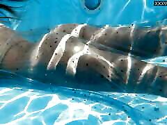 Swimming seachbdsm jap underwater naked babe Bonnie Dolce