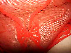 big boobed barare litall garll foking in un sexy lingerie rossa mostra il suo creampied figa dopo non protetto allevamento sesso-lattea mari