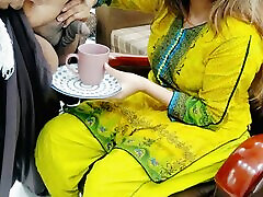 Desi tanga usada adolecentes Madam Drinking Sperm With Coffee Of lux xxx Boy With Hindi Audio