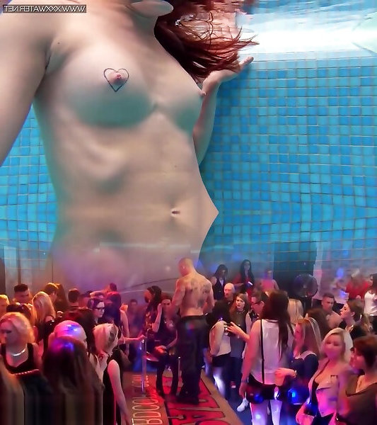  nackt McKellar Phoebe