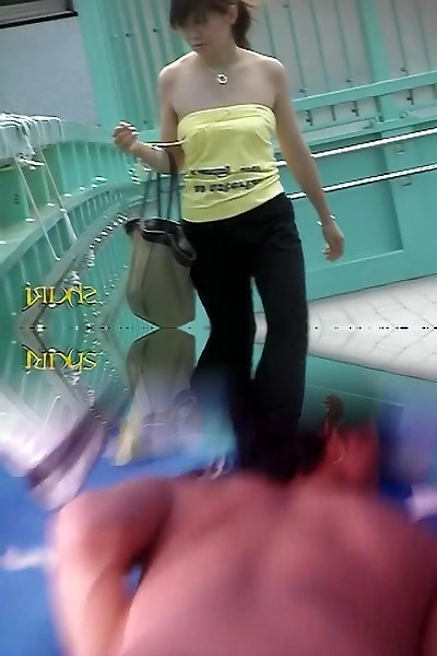 Fanciful oriental woman gets completely stunned during street sharking