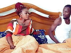 Swinger three way in Africa