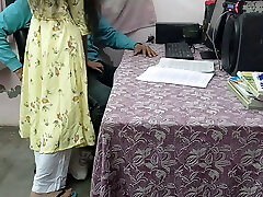 Boss fucks office doll Sonia &ndash; xhamster desifilmy45 slim girl