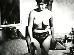 Glamour Nudes 558 1960's - Scene 9