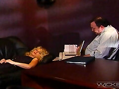 Retro video of a handsome dude pulverizing his boss's wife Missy