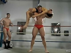 Wrestling 2 vs 1