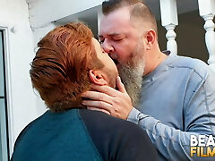 BEARFILMS Fat Bear Tony Marks Sucked By Homo Alezgi Cage 