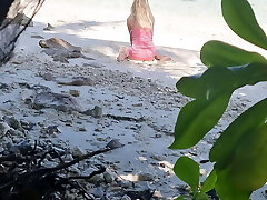 Hookup On The Beach - Amateur Nudist Voyeur