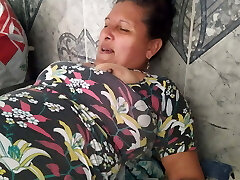 I surprise her while she washes and gets her cooch slurped