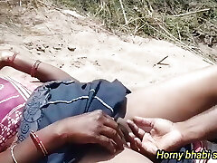 village nastolatków dziewczyna na wolnym powietrzu przejebane i fingered extremed przez stepuncle