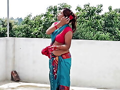 ????The husband's friend had come home to call his husband.