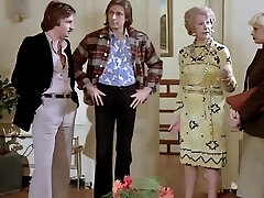 Esclaves sexuelles sur catalogue 720p - 1977