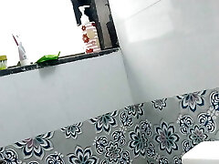 Susma aunty pussy shave and tack bathroom