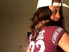 Nice Ebony Bubble Culo Twerk