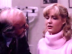 SFA Hillary Gets Her Approach !