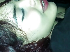 enter my sister in law's room, she gives me some sugary-sweet blowjobs until she swallows my milk - Porn in Spanish