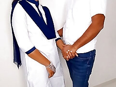 Shcool me class chutne ke baad komal ne apne beau ke sath chut immense jayegi