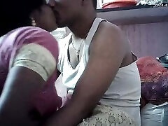 Indian house wife lips kissing caboose