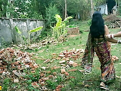 Indian hot XXX webseries sex! Desi Tribal girl pulverizing with rich teen boy!